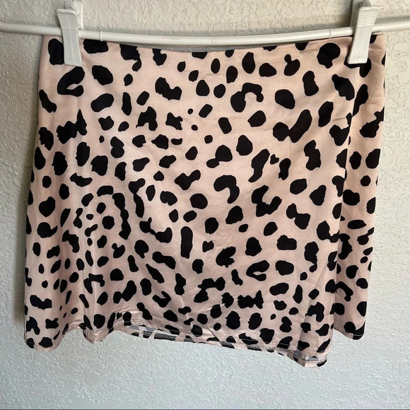 Princess Polly NWT mia leopard mini skirt - Picture 3 of 8